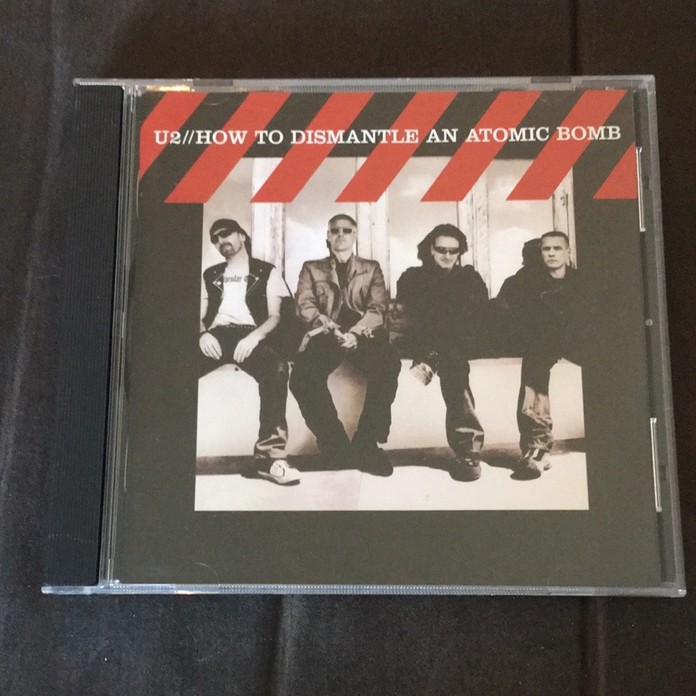 U2 // HOW TO DISMANTLE AN ATOMIC BOMB CD
